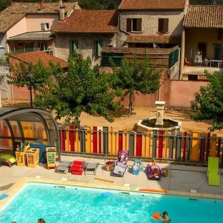 Le Refuge Ardechois Appartement Pont-de-Labeaume Buitenkant foto